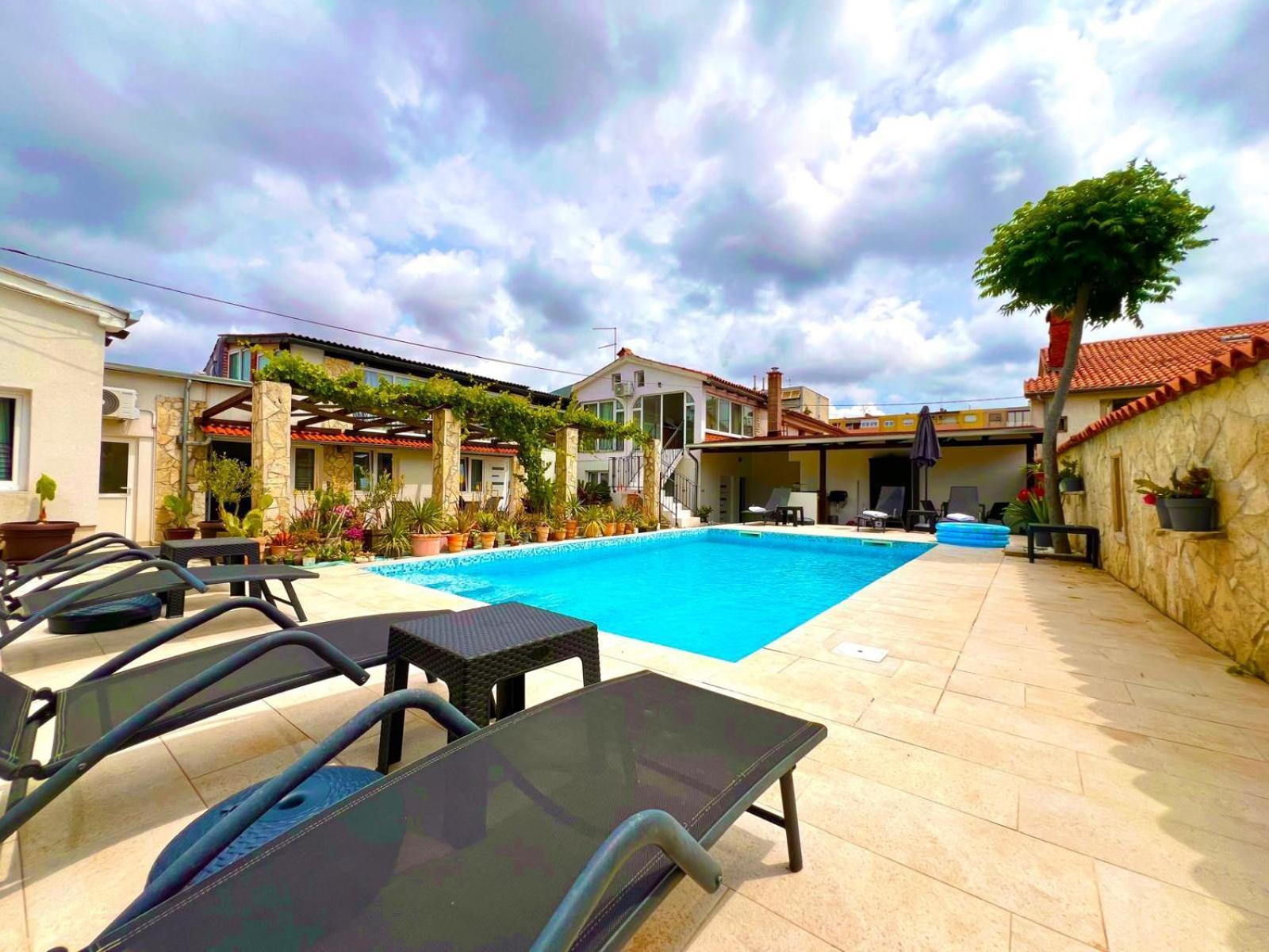 Apartamento Azzurro Mare Pula Exterior foto