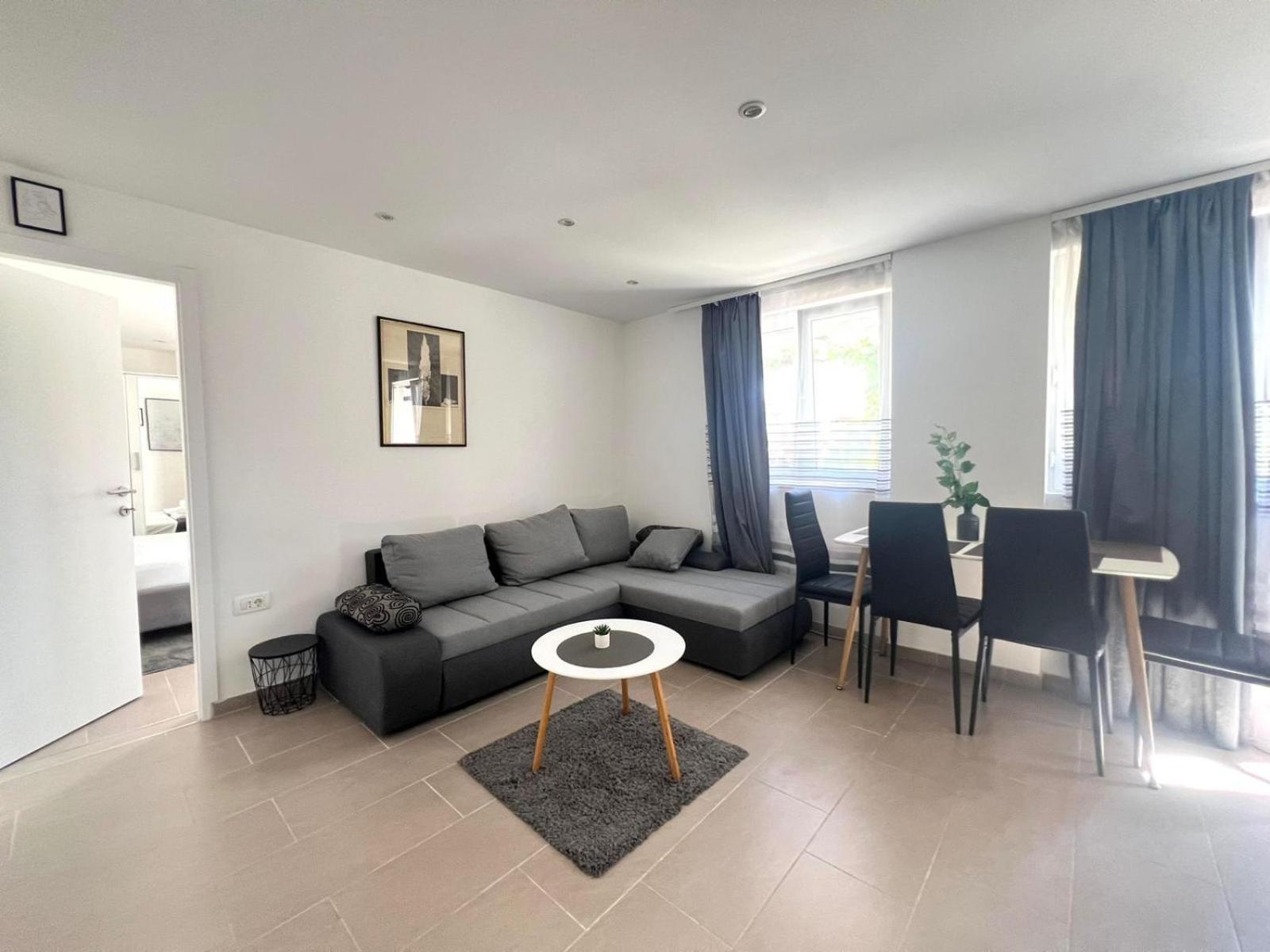 Apartamento Azzurro Mare Pula Exterior foto